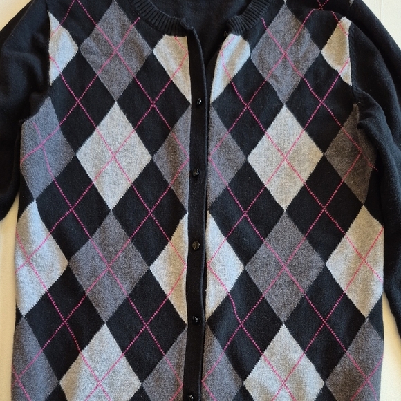 Merona Black and Gray Cardigan Sweater with Argyle Design - Picture 4 of 5